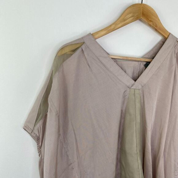 Gracia Pink Cream Oversized V-Neck Pullover Top Women's Size Small S - Picture 3 of 7